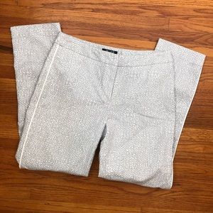 Nic & Zoe Cropped Gray Pattern Pants Tuxedo Stripe